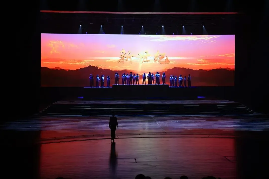 MR LED boosts cultural and tourism industry upgrades, crafting a new immersive landmark.